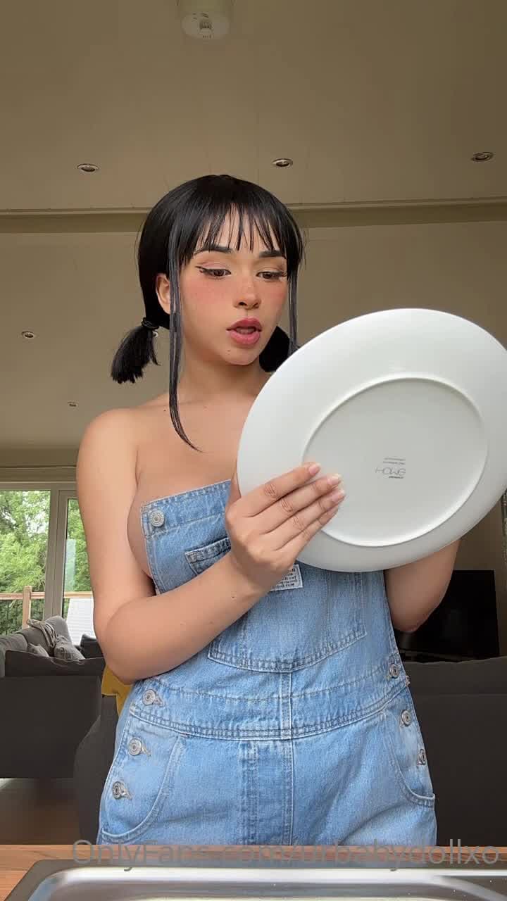 Super nice girl teasing big tits